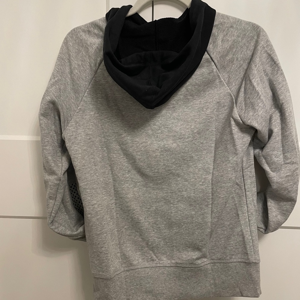 UFC Reebock - Picture 2 of 2